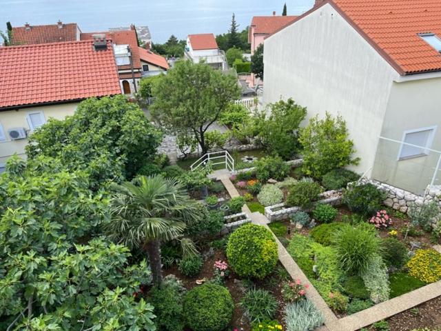 Apartman Laura Dramalj Habitación foto