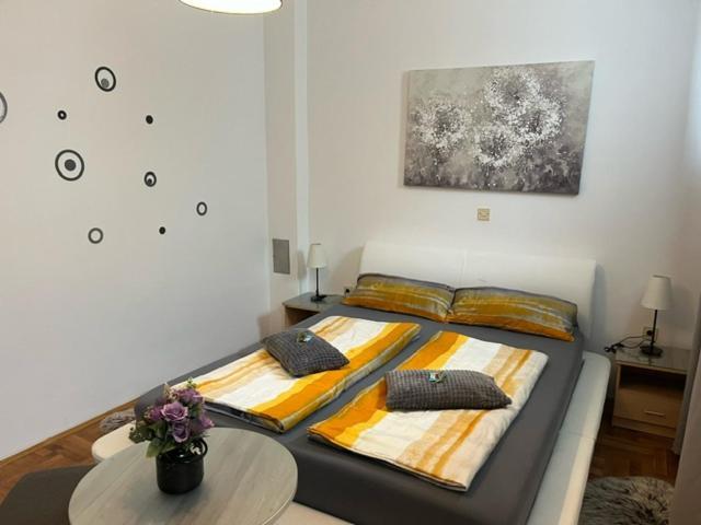 Apartman Laura Dramalj Habitación foto